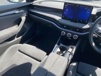 SKODA SUPERB 1.5 Tsi E-Tec Mhev Sportline Hatchback 5Dr Petrol Hybrid Dsg Eur