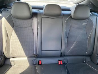 SKODA SUPERB 1.5 Tsi E-Tec Mhev Sportline Hatchback 5Dr Petrol Hybrid Dsg Eur