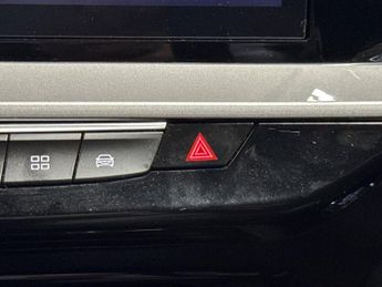 VAUXHALL MOKKA 50Kwh Ultimate Suv 5Dr Electric Auto (136 Ps)