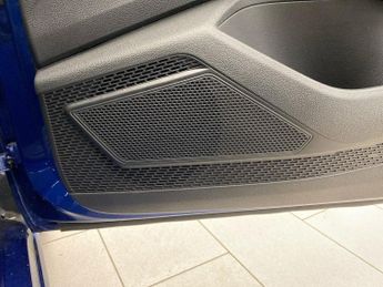 VOLKSWAGEN POLO 1.0 Tsi Life Hatchback 5Dr Petrol Dsg Euro 6 (S/S) (95 Ps)