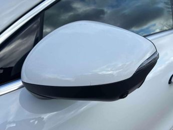 MERCEDES-BENZ CLA Cla 250+ 200Kw Eq Tech Amg Line Ed 85Kwh 4Dr Auto