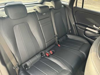 MERCEDES-BENZ EQA Eqa 250+ 140Kw Sport Executive 70.5Kwh 5Dr Auto