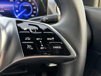 Mercedes-Benz EQA Eqa 250+ 140Kw Sport Executive 70.5Kwh 5Dr Auto