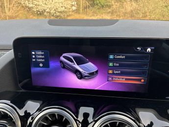 MERCEDES-BENZ EQA Eqa 250+ 140Kw Sport Executive 70.5Kwh 5Dr Auto