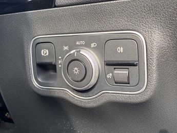 MERCEDES-BENZ EQA Eqa 250+ 140Kw Sport Executive 70.5Kwh 5Dr Auto