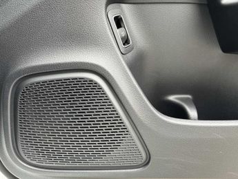 MERCEDES-BENZ CLA Cla 200 Amg Line Premium + Night Ed 4Dr Tip Auto