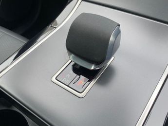 LAND ROVER RANGE ROVER VELAR 3.0 D300 Mhev Dynamic Hse Suv 5Dr Diesel Auto 4Wd Euro 6 (S/S) (