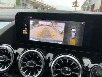 Mercedes-Benz EQA Eqa 250 140Kw Amg Line 66.5Kwh 5Dr Auto