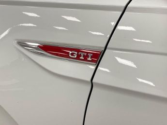 VOLKSWAGEN POLO 2.0 Tsi Gti Hatchback 5Dr Petrol Dsg Euro 6 (S/S) (207 Ps)