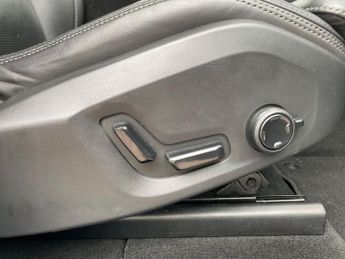 VOLVO XC60 2.0 B5 Mhev Inscription Pro Suv 5Dr Petrol Hybrid Auto Awd Euro 