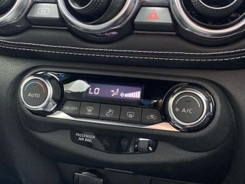 NISSAN JUKE 1.6 N-Connecta Suv 5Dr Petrol Hybrid Auto Euro 6 (143 Ps)