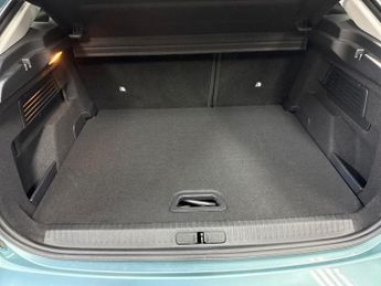 CITROEN C4 50Kwh Shine Hatchback 5Dr Electric Auto (136 Ps)