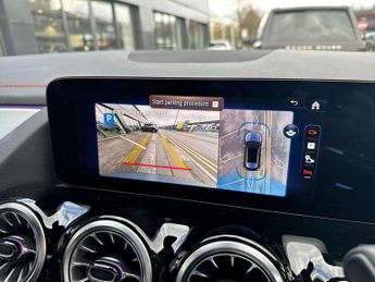 MERCEDES-BENZ EQA Eqa 250+ 140Kw Amg Line Premium 70.5Kwh 5Dr Auto