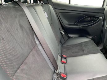 TOYOTA YARIS CROSS 1.5 Vvt-H Gr Sport Suv 5Dr Petrol Hybrid E-Cvt Euro 6 (S/S) (116