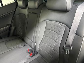 KIA SPORTAGE 1.6T Gdi 48V Isg 4 5Dr Dct Awd