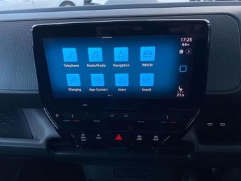 VOLKSWAGEN ID. BUZZ Pro 77Kwh Commerce Panel Van 5Dr Electric Auto (204 Ps)