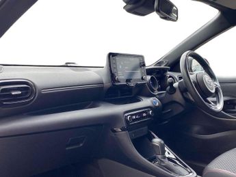 TOYOTA YARIS 1.5 Vvt-H Launch Edition Hatchback 5Dr Petrol Hybrid E-Cvt Euro 