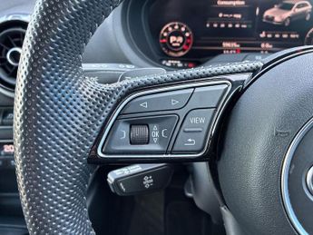 AUDI A3 1.5 Tfsi Cod 35 Black Edition Sportback 5Dr Petrol S Tronic Euro