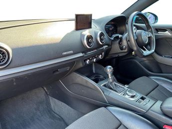 AUDI A3 1.5 Tfsi Cod 35 Black Edition Sportback 5Dr Petrol S Tronic Euro