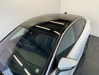 VOLKSWAGEN ID.5 Pro Performance 77Kwh Style Suv 5Dr Electric Auto (204 Ps)