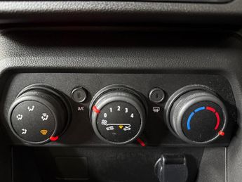 DACIA SANDERO STEPWAY 1.0 Tce Expression Hatchback 5Dr Petrol Cvt Euro 6 (S/S) (90 Ps)