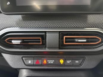 DACIA SANDERO STEPWAY 1.0 Tce Expression Hatchback 5Dr Petrol Cvt Euro 6 (S/S) (90 Ps)