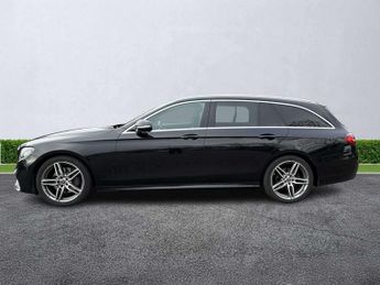 MERCEDES-BENZ E CLASS E 200 Amg Line 5Dr 9G-Tronic