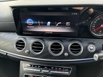 MERCEDES-BENZ E CLASS E 200 Amg Line 5Dr 9G-Tronic