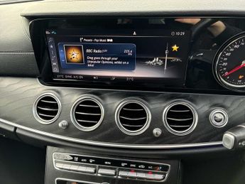 MERCEDES-BENZ E CLASS E 200 Amg Line 5Dr 9G-Tronic