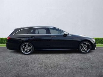 MERCEDES-BENZ E CLASS E 200 Amg Line 5Dr 9G-Tronic