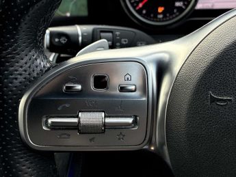 MERCEDES-BENZ E CLASS E 200 Amg Line 5Dr 9G-Tronic