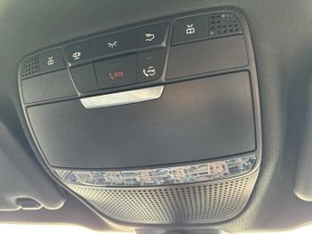 MERCEDES-BENZ E CLASS E 200 Amg Line 5Dr 9G-Tronic