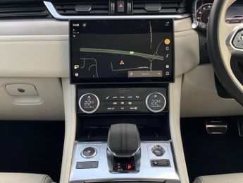 JAGUAR F-PACE 2.0 D200 Mhev R-Dynamic Se Black Suv 5Dr Diesel Auto Awd Euro 6 