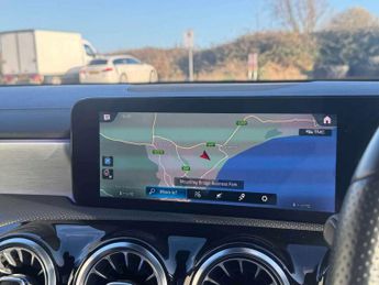 MERCEDES-BENZ CLA Cla 250 Amg Line Premium Plus 4Dr Tip Auto