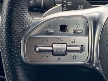 MERCEDES-BENZ EQC Eqc 400 300Kw Amg Line 80Kwh 5Dr Auto