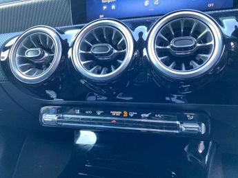 MERCEDES-BENZ A CLASS A200 Sport Executive 5Dr Auto