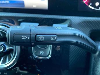 MERCEDES-BENZ A CLASS A200 Sport Executive 5Dr Auto