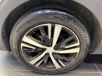 PEUGEOT 5008 1.2 Puretech Gt 5Dr Eat8