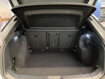 VOLKSWAGEN ID.4 Pro 77Kwh Black Edition Suv 5Dr Electric Auto (286 Ps)