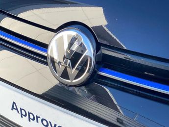 VOLKSWAGEN GOLF 1.5 Tsi Evo Se 5Dr Dsg