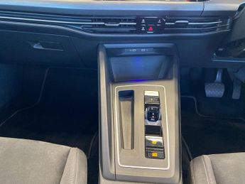 VOLKSWAGEN GOLF 1.5 Etsi Mhev Style Hatchback 5Dr Petrol Hybrid Dsg Euro 6 (S/S)