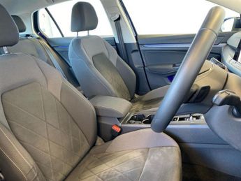 VOLKSWAGEN GOLF 1.5 Etsi Mhev Style Hatchback 5Dr Petrol Hybrid Dsg Euro 6 (S/S)