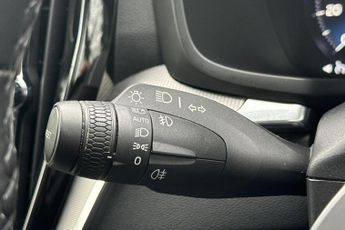 VOLVO V60 V60 2.0 B3P R Design 5Dr Auto [7 Speed] Estate