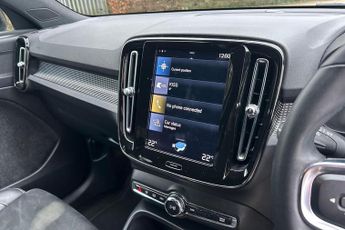 VOLVO XC40 Xc40 1.5 T3 [163] R Design 5Dr Geartronic Estate