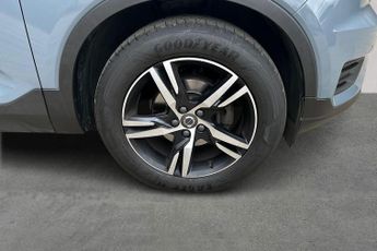 VOLVO XC40 Xc40 1.5 T3 [163] R Design 5Dr Geartronic Estate