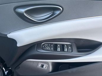 BYD SEAL 6 1.5 Dm-I Boost 5Dr E-Cvt
