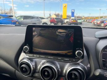 NISSAN JUKE 1.6 N-Connecta Suv 5Dr Petrol Hybrid Auto Euro 6 (143 Ps)
