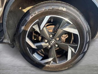 NISSAN JUKE 1.6 N-Connecta Suv 5Dr Petrol Hybrid Auto Euro 6 (143 Ps)