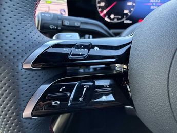MERCEDES-BENZ GLA Gla 200 Amg Line Executive 5Dr Auto