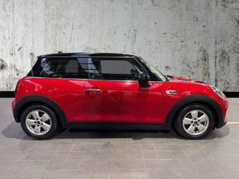 MINI HATCHBACK 1.5 Cooper Classic Ii 3Dr Auto